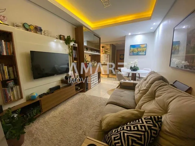 Apartamento com 2 dormitórios