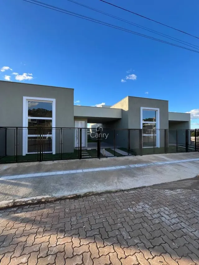 Casa geminada com 2 dormitórios, foto 2