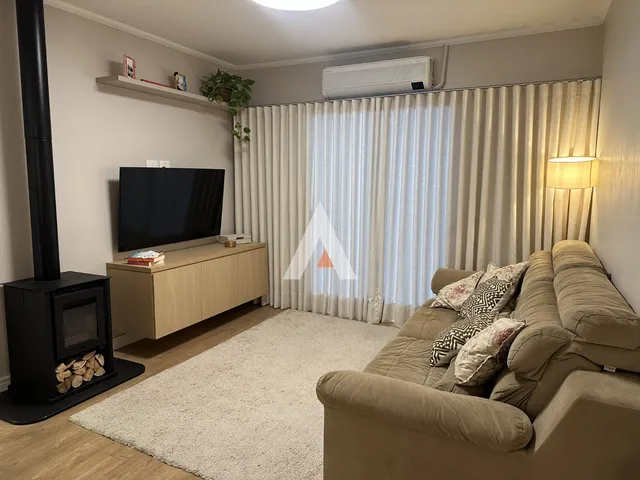 Casa com 3 dormitórios