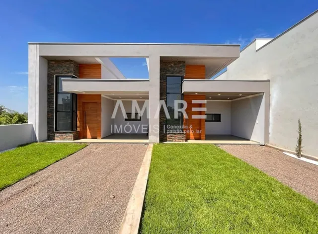Casa geminada com 3 dormitórios