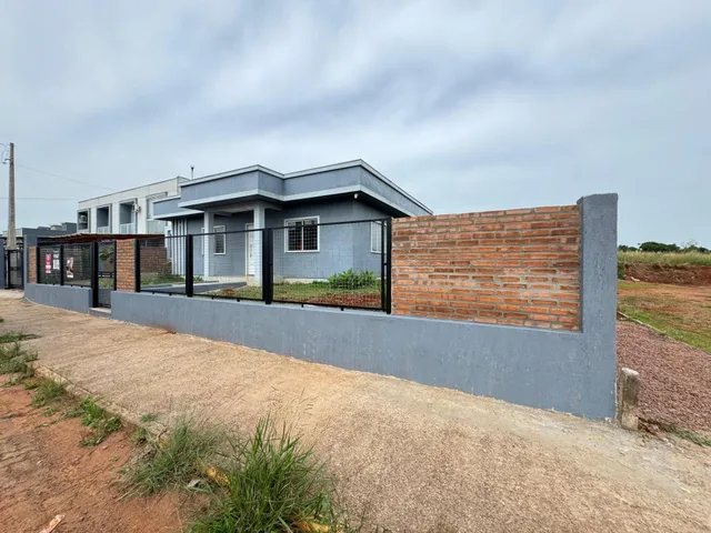 Casa com 2 dormitórios