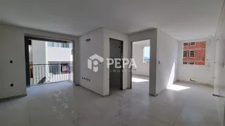 Apartamento com 1 dormitório, foto 2