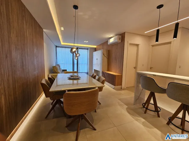 Apartamento com 2 dormitórios