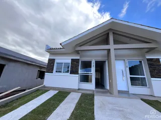 Casa geminada com 2 dormitórios, foto 1