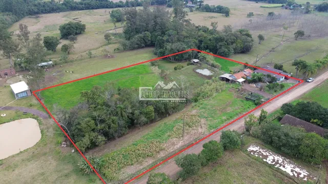 Área rural com 4 dormitórios, foto 4