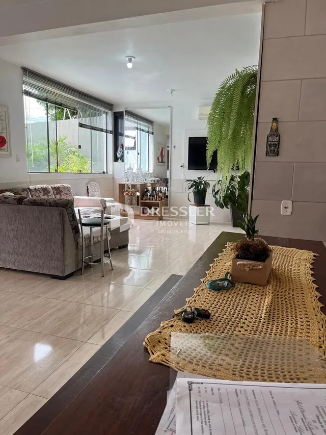 Casa com 4 dormitórios, foto 3