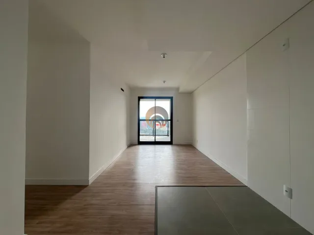 Apartamento com 2 dormitórios