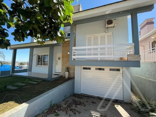 Casa com 3 dormitórios