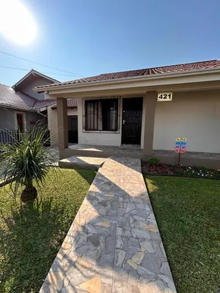 Casa com 3 dormitórios