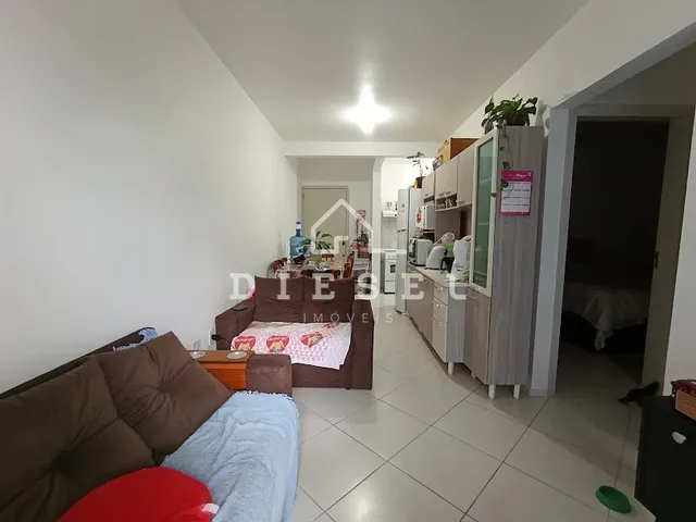 Apartamento com 2 dormitórios, foto 2