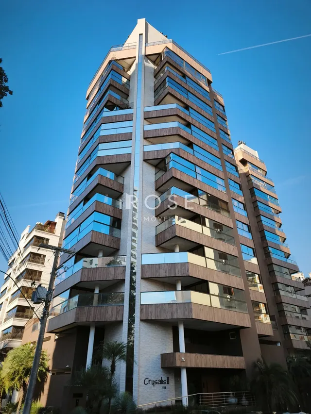 Apartamento com 3 dormitórios
