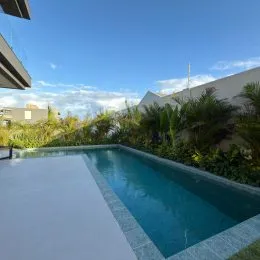 Foto da área da piscina de uma propriedade em Lajeado, Brasil.