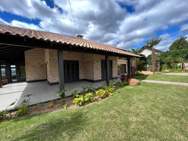 Casa com 4 dormitórios, foto 3