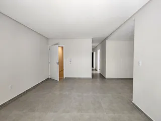 Apartamento com 3 dormitórios, foto 4