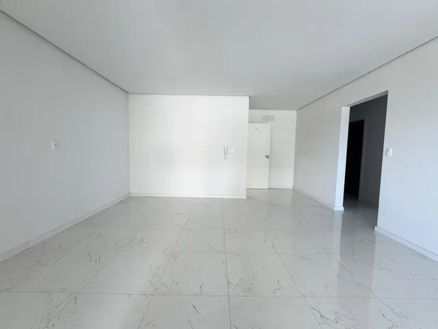 Apartamento com 3 dormitórios, foto 3