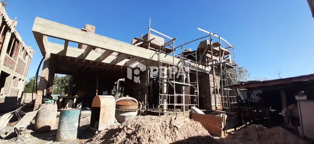 Casa com 4 dormitórios, foto 2