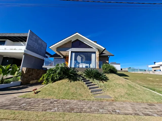 Casa com 3 dormitórios