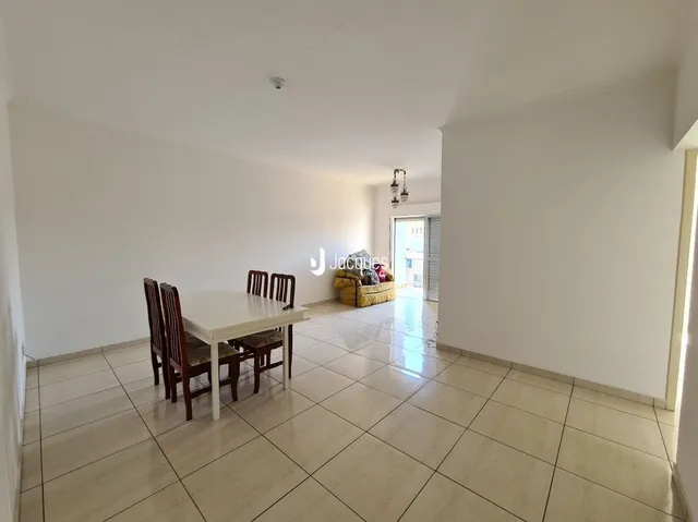 Apartamento com 2 dormitórios, foto 2
