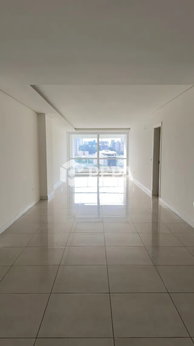 Apartamento com 3 dormitórios, foto 3