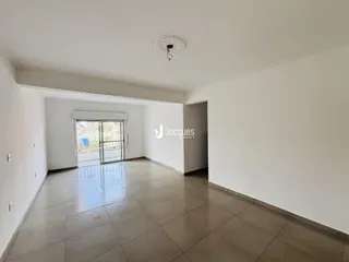 Apartamento com 3 dormitórios, foto 2