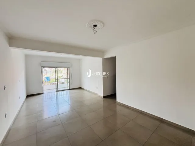 Apartamento com 3 dormitórios, foto 2