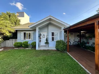 Casa com 2 dormitórios, foto 1