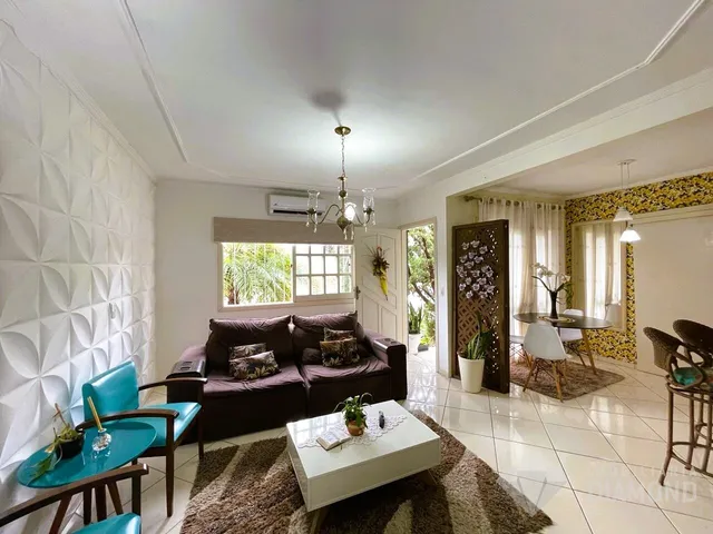 Casa com 4 dormitórios, foto 3
