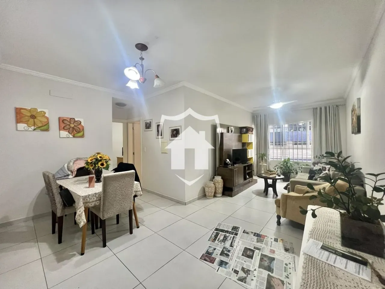 Apartamento com 2 dormitórios, foto 1
