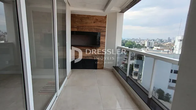 Varanda com vista panorâmica da cidade de Lajeado.