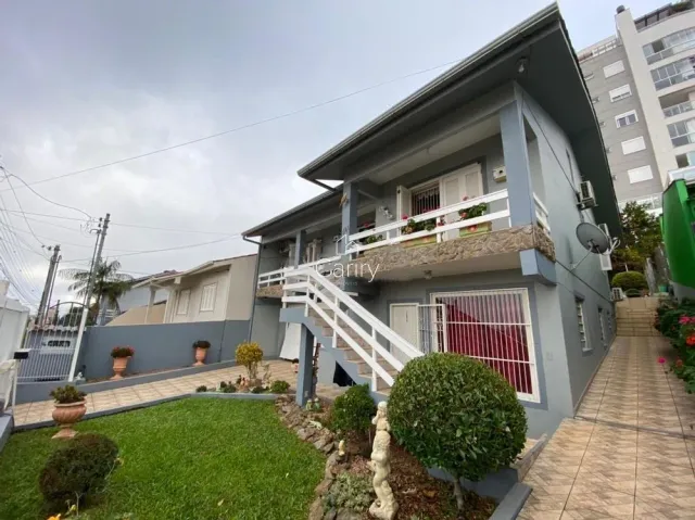 Casa com 3 dormitórios
