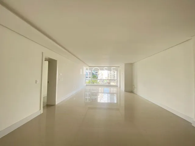 Apartamento com 3 dormitórios, foto 4