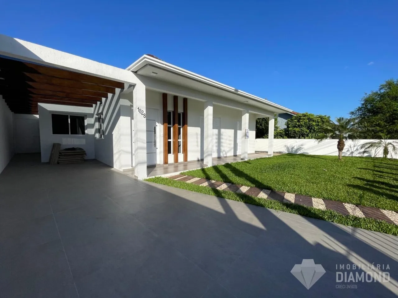Casa com 3 dormitórios, foto 1