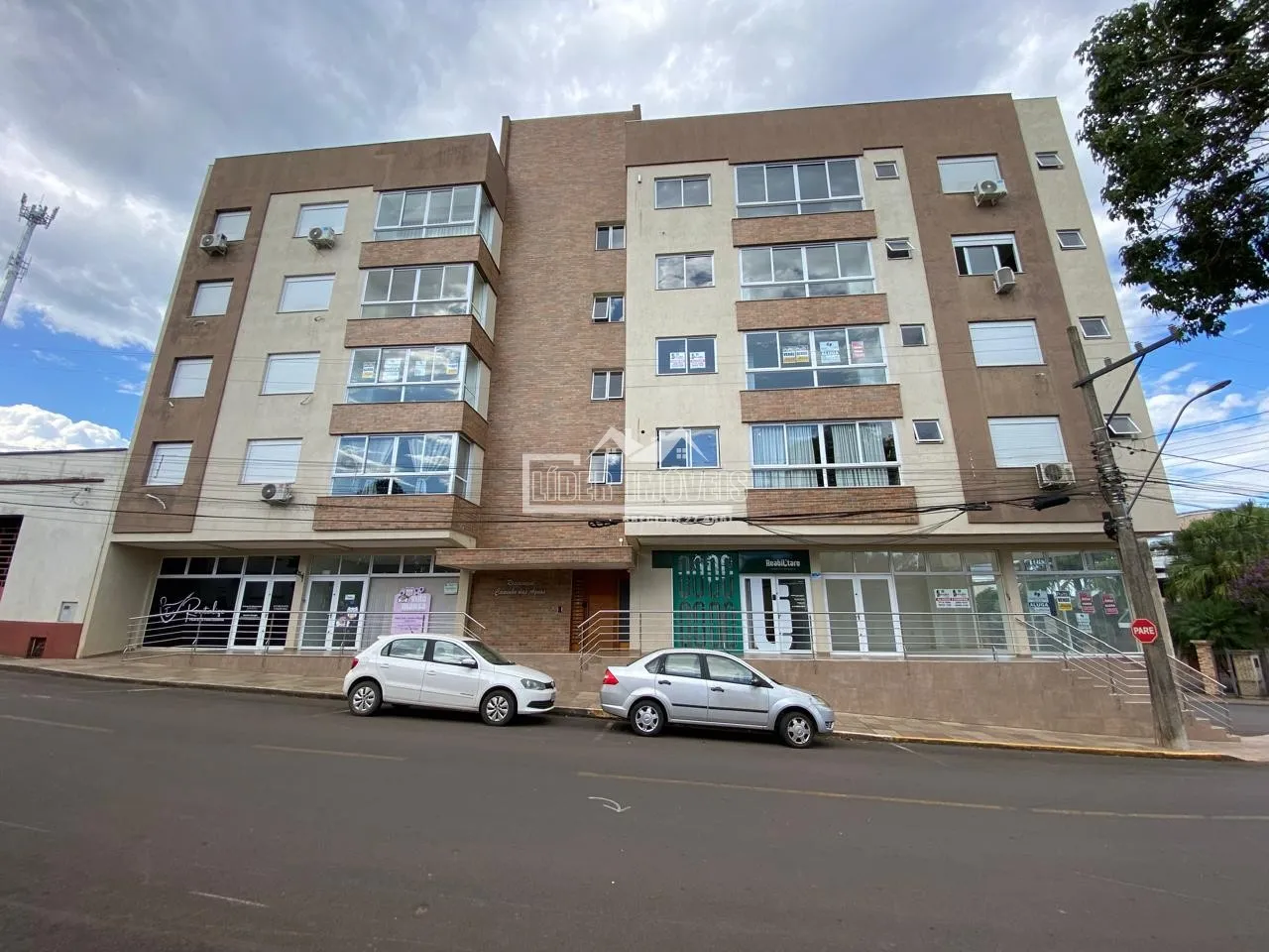 Apartamento com 2 dormitórios, foto 1