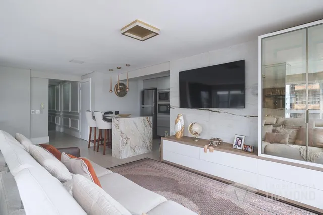 Apartamento com 3 dormitórios