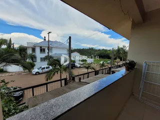 Vista da fachada de uma residência em Lajeado, Brasil.