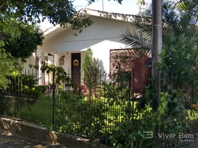 Casa com 3 dormitórios