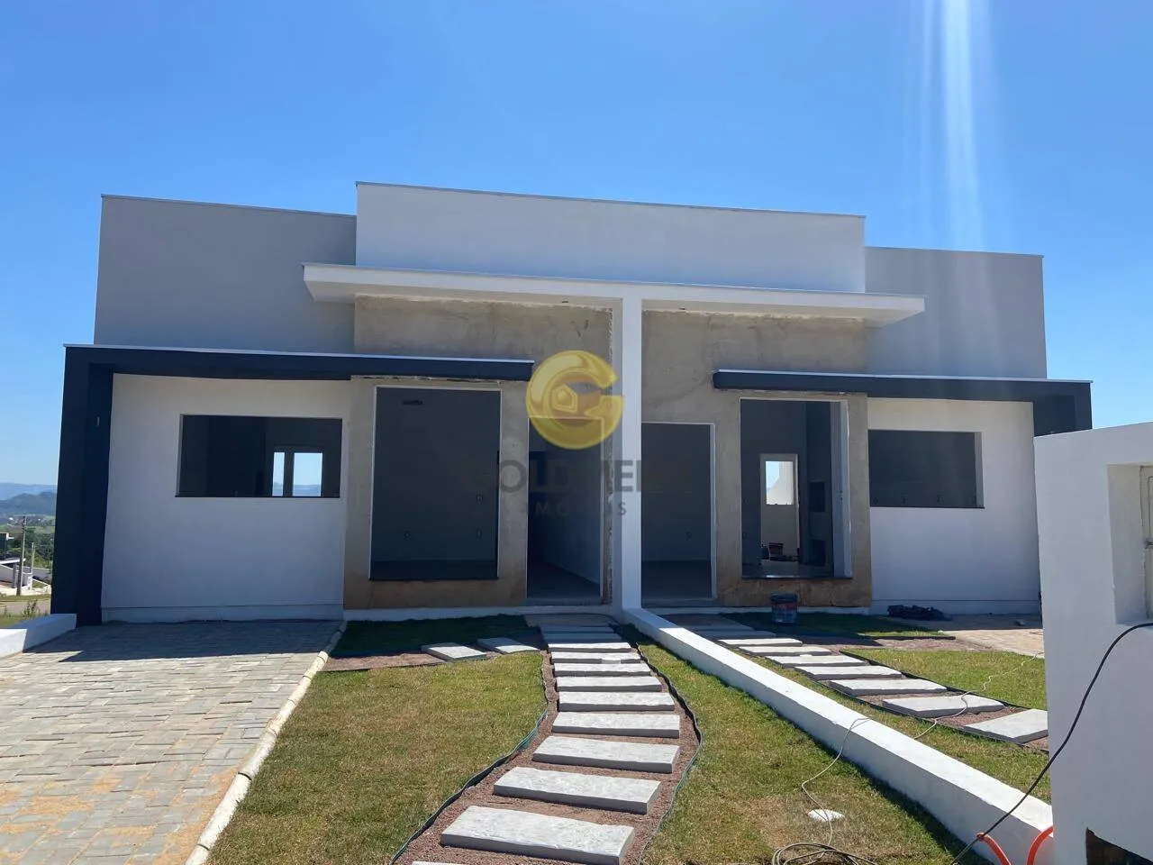Casa com 2 dormitórios, foto 1