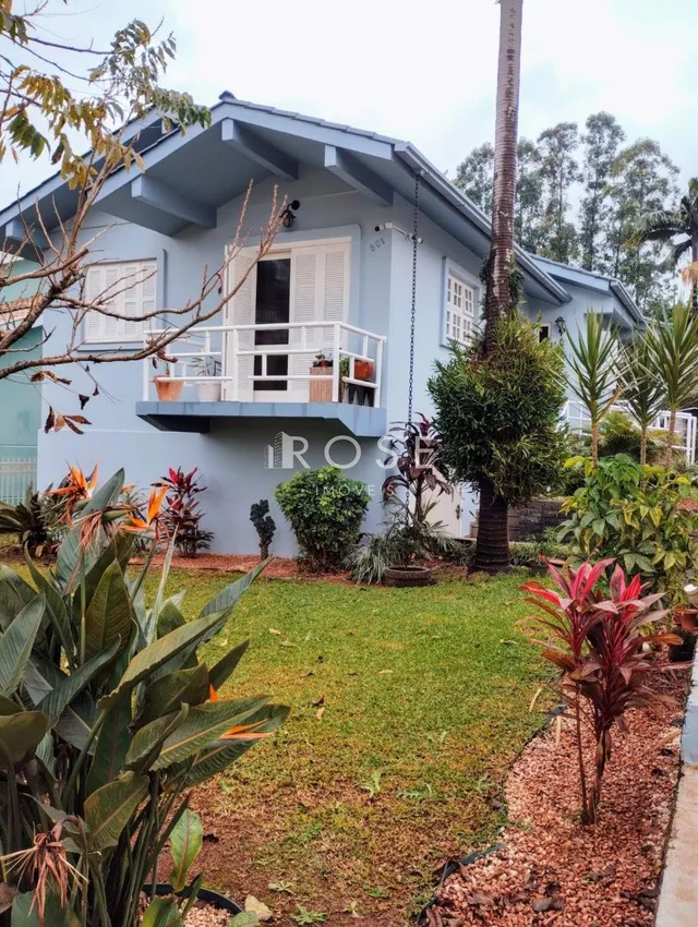 Casa com 3 dormitórios