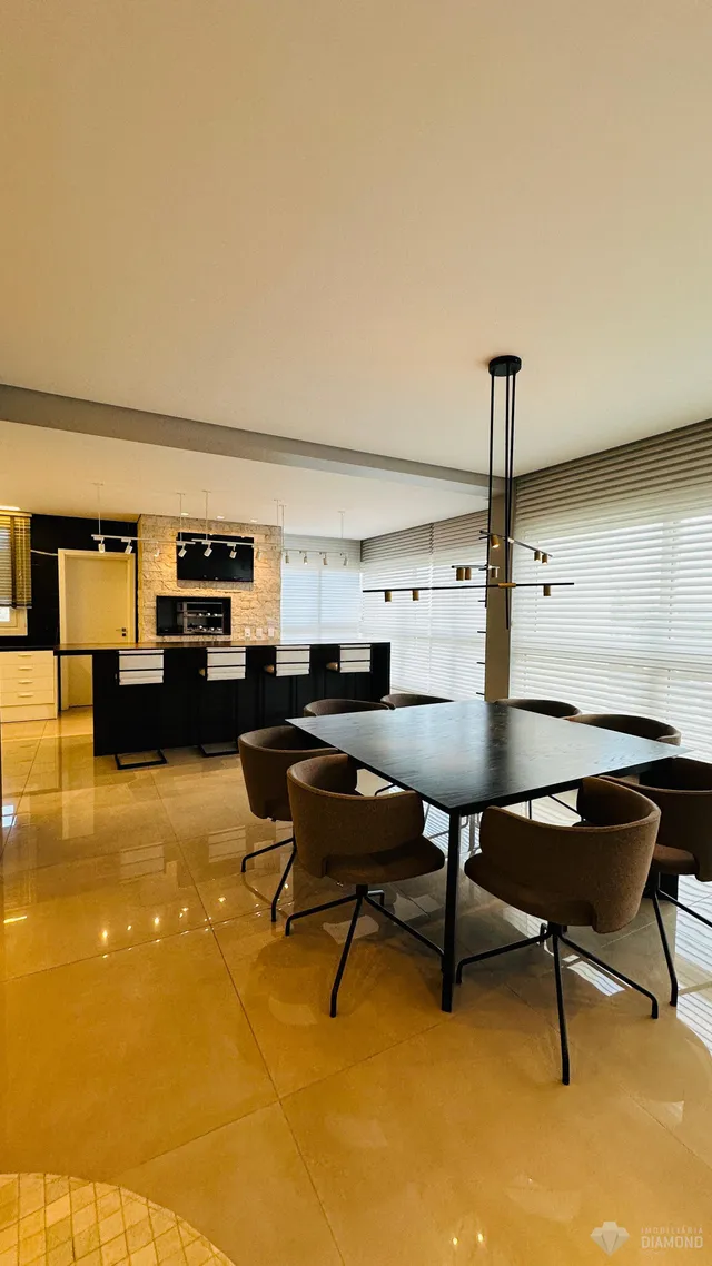 Apartamento com 3 dormitórios, foto 2