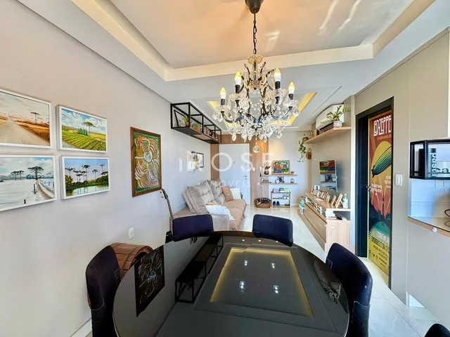 Apartamento com 2 dormitórios