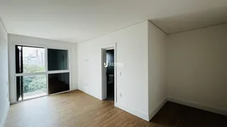 Apartamento com 3 dormitórios, foto 17