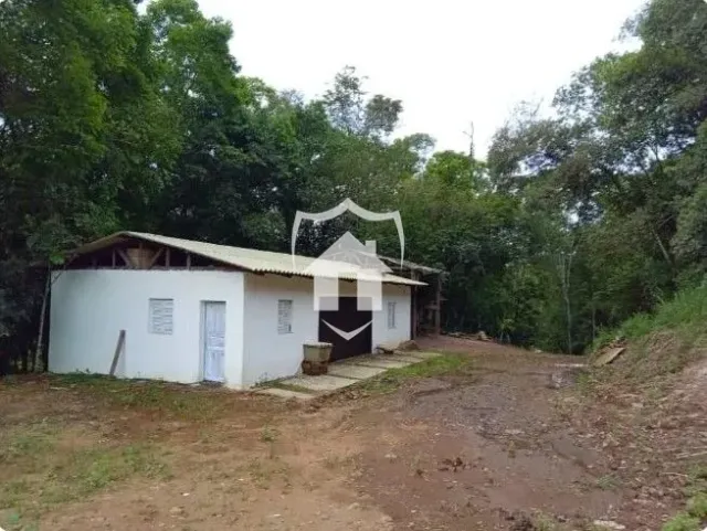 Casa com 2 dormitórios