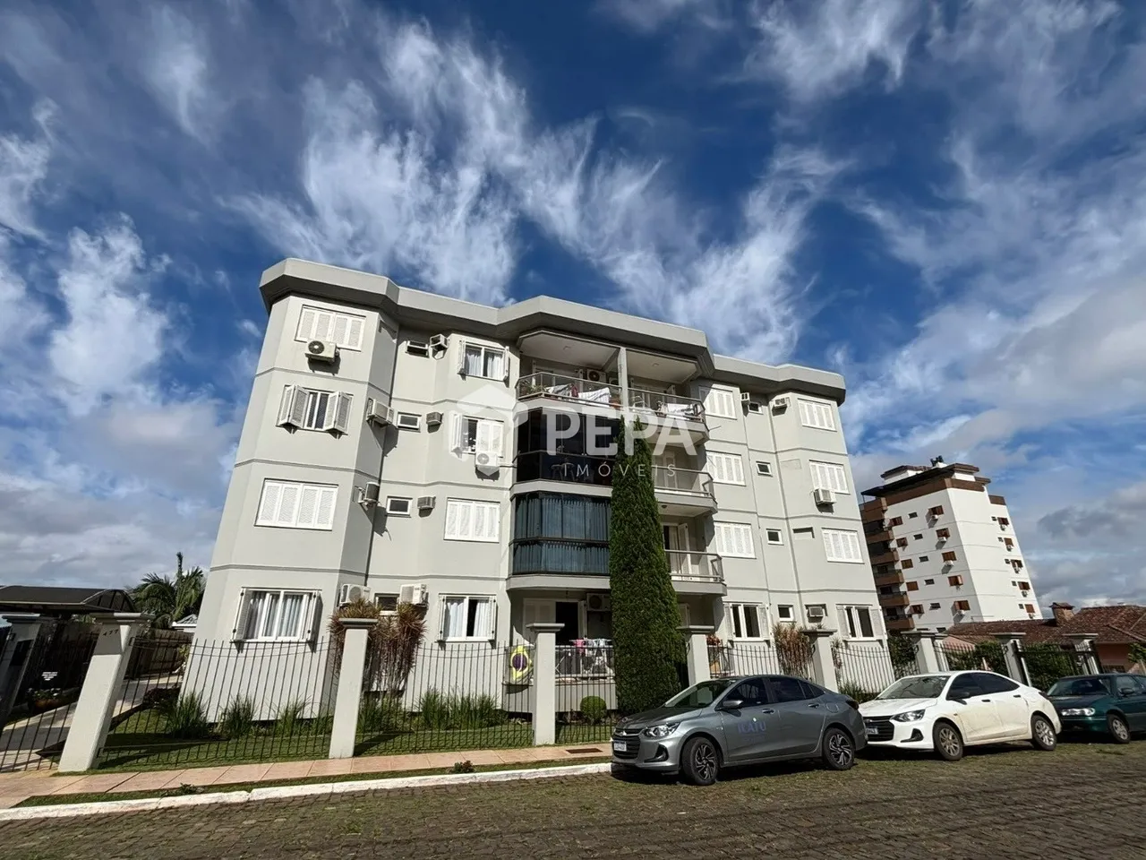 Apartamento com 2 dormitórios, foto 1