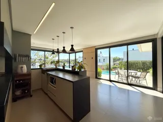 Casa com 4 dormitórios, foto 7
