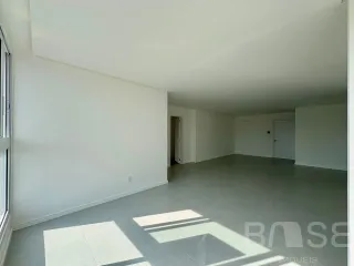 Apartamento com 2 dormitórios, foto 2