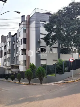 Fachada de um prédio residencial em Lajeado, Brasil.