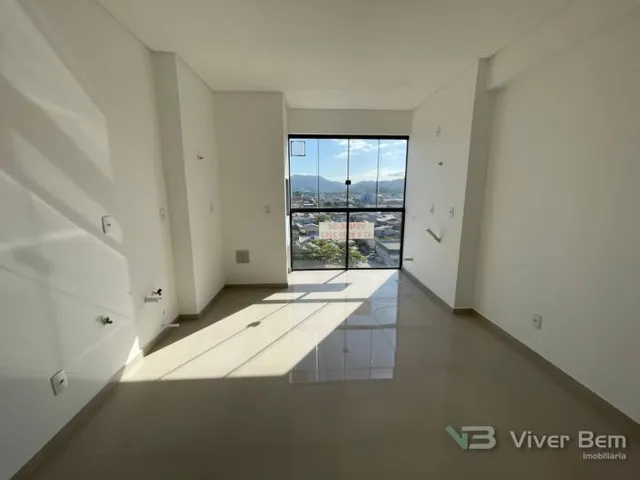 Apartamento com 2 dormitórios