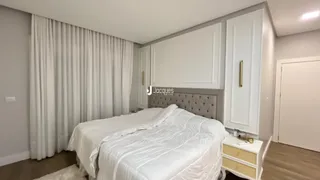Apartamento com 3 dormitórios, foto 13