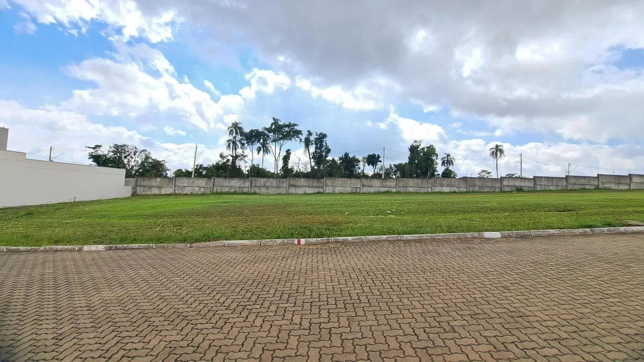 Terreno, foto 1
