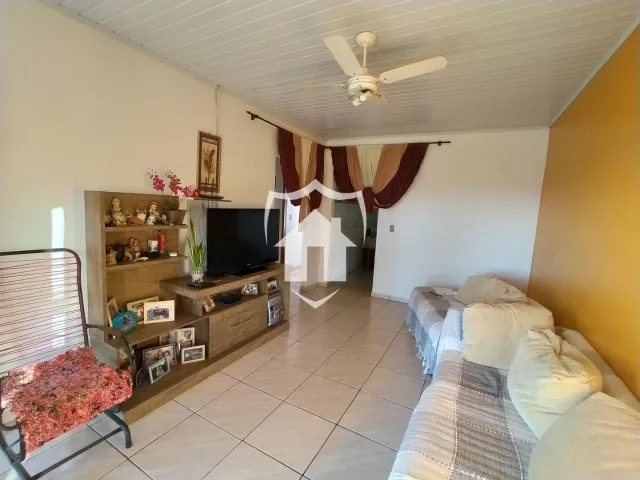 Casa com 3 dormitórios, foto 2